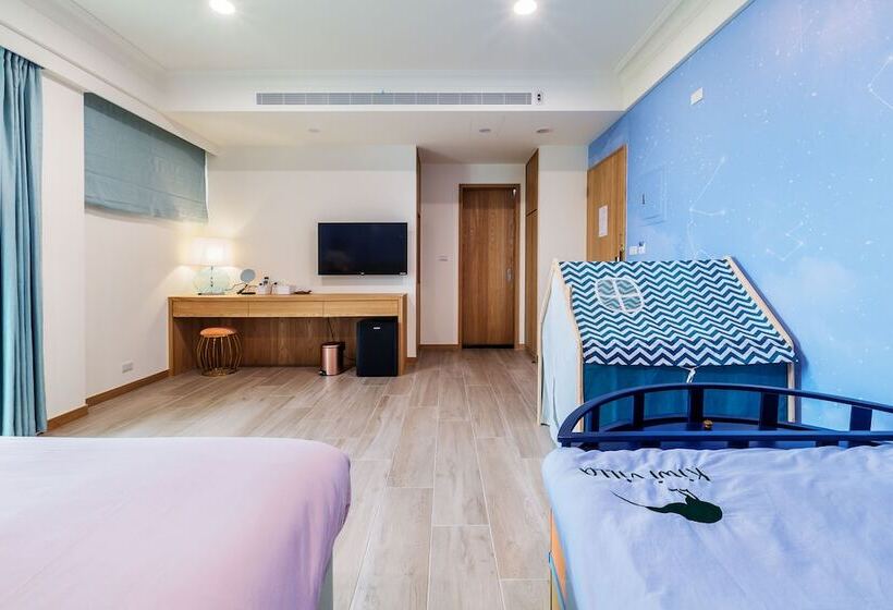 اتاق سوپریور سه تخته, Kiwi Villa