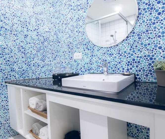 اتاق سوپریور سه تخته, Kiwi Villa