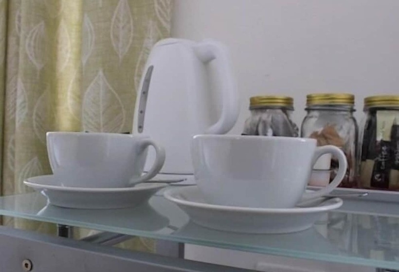 Номер Стандарт, Chapter Two Bar