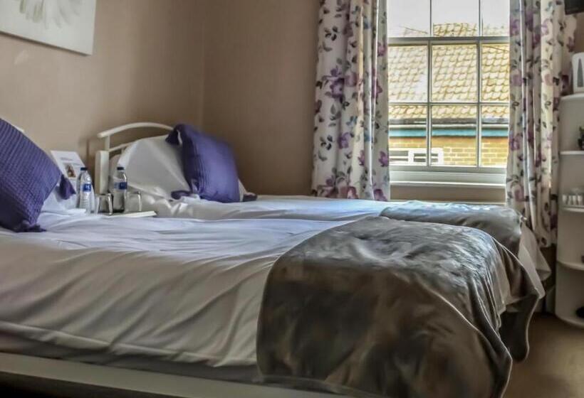 Номер Стандарт, Chapter Two Bar