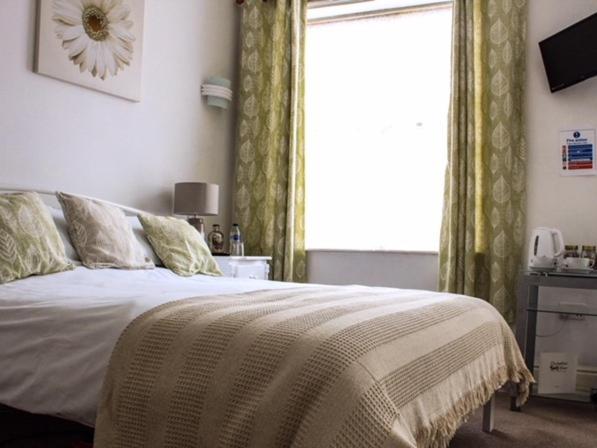 Номер Superior Кровать Кинг, Chapter Two Bar