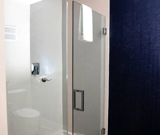 Sviitti, Fairfield Inn & Suites By Marriott Richmond Airport