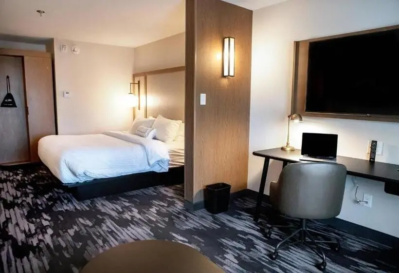 Sviitti King-vuode, Fairfield Inn & Suites By Marriott Richmond Airport