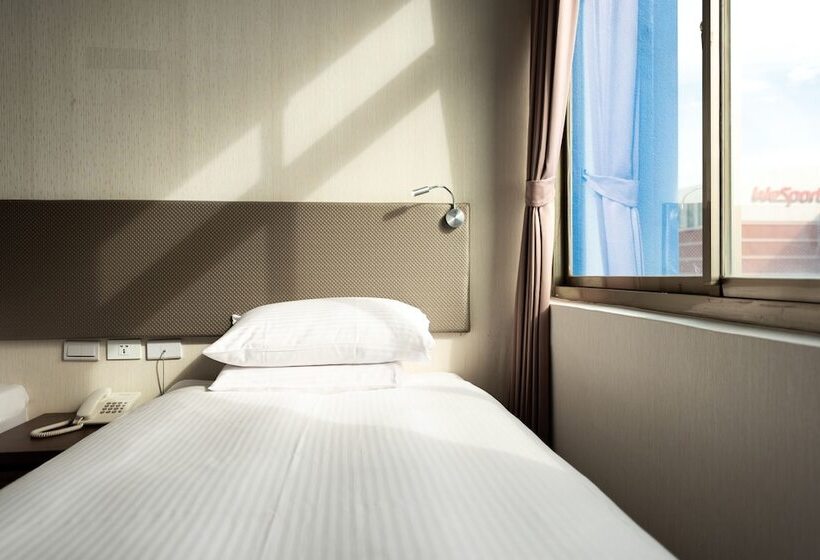 اتاق استاندارد, Holiday Garden Hotel Skm Park