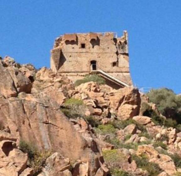 标准间, Le Monte Rosso