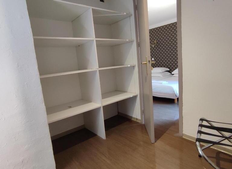 家庭山景房, Le Monte Rosso