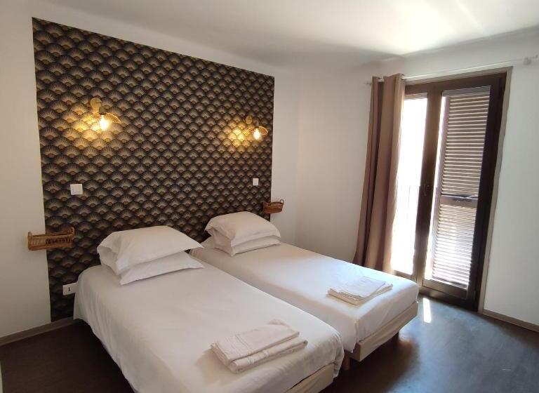 家庭山景房, Le Monte Rosso