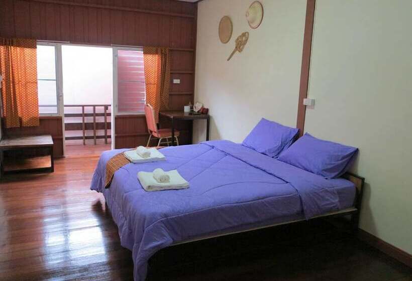 스탠다드 룸, Baan Khun Ya Ayutthaya