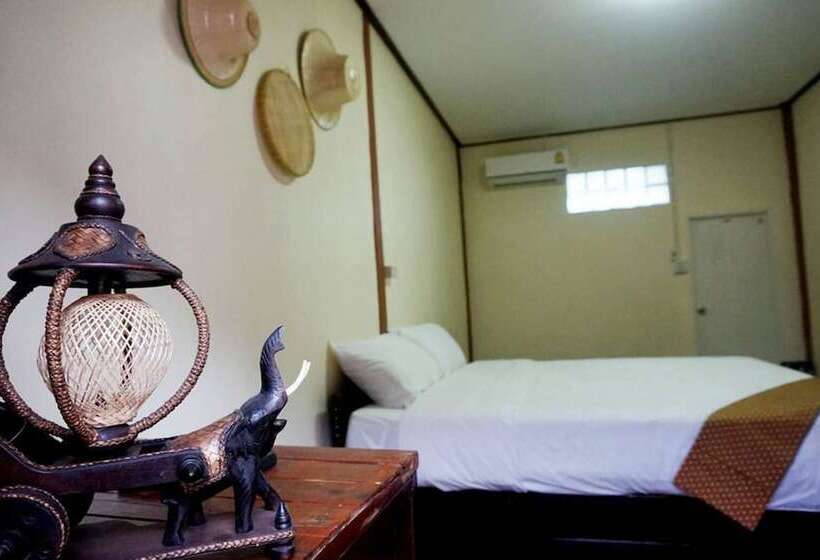 스탠다드 룸, Baan Khun Ya Ayutthaya