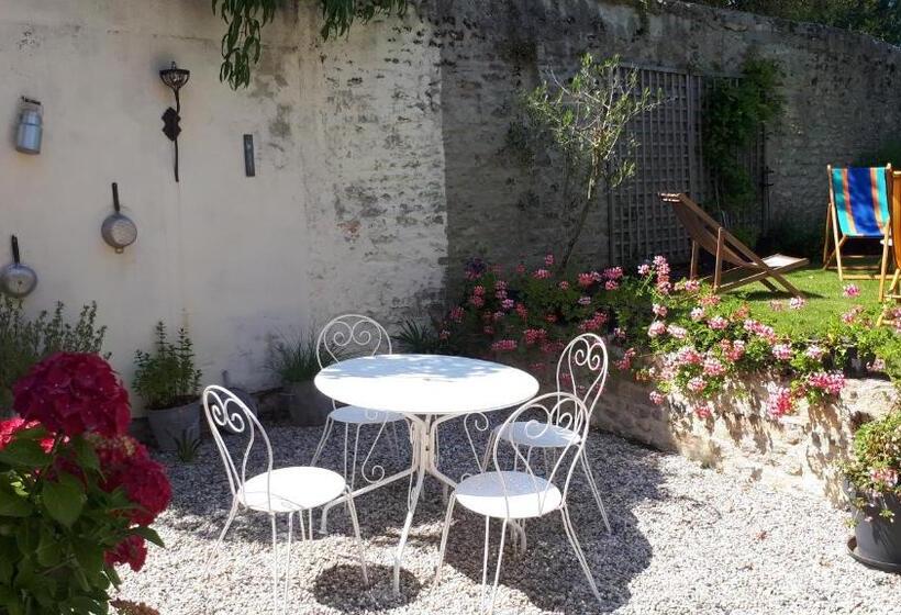 Talo 3 Makuuhuonetta, Les Lilas De Bellefontaine