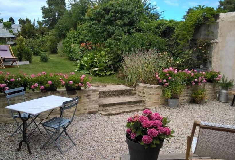 Talo 3 Makuuhuonetta, Les Lilas De Bellefontaine