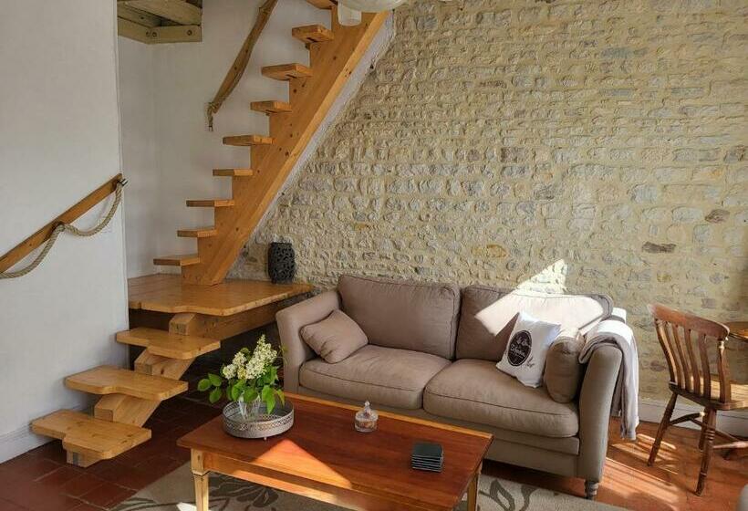 Talo 3 Makuuhuonetta, Les Lilas De Bellefontaine