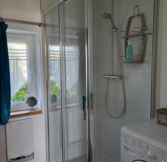 Talo 3 Makuuhuonetta, Les Lilas De Bellefontaine