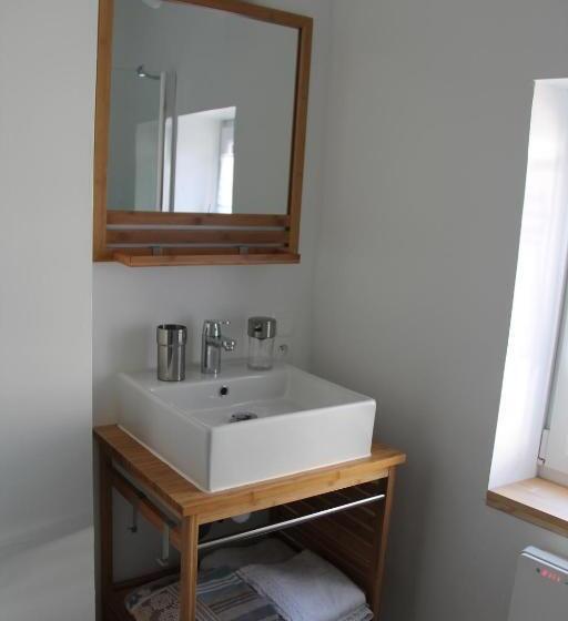 Talo 3 Makuuhuonetta, Les Lilas De Bellefontaine