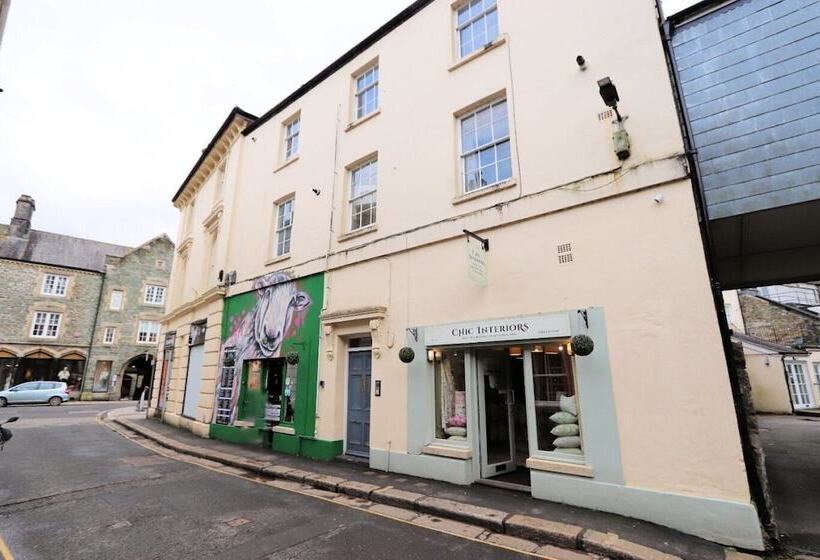 스탠다드 스튜디오, One Drake Road, Tavistock, Devon