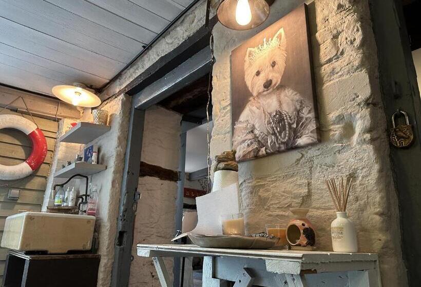 침실 2개 아파트, One Drake Road, Tavistock, Devon