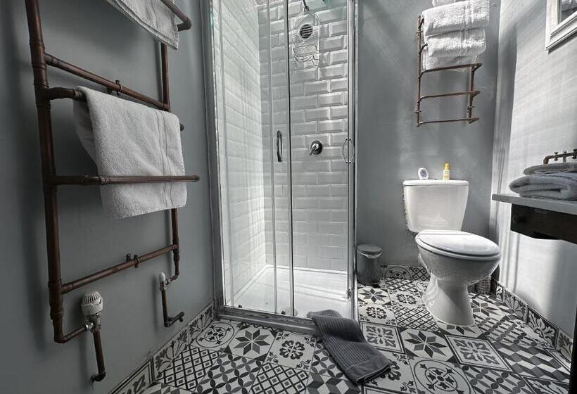 침실 2개 아파트, One Drake Road, Tavistock, Devon