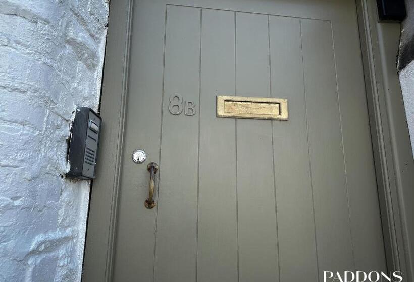 침실 3개 아파트, One Drake Road, Tavistock, Devon