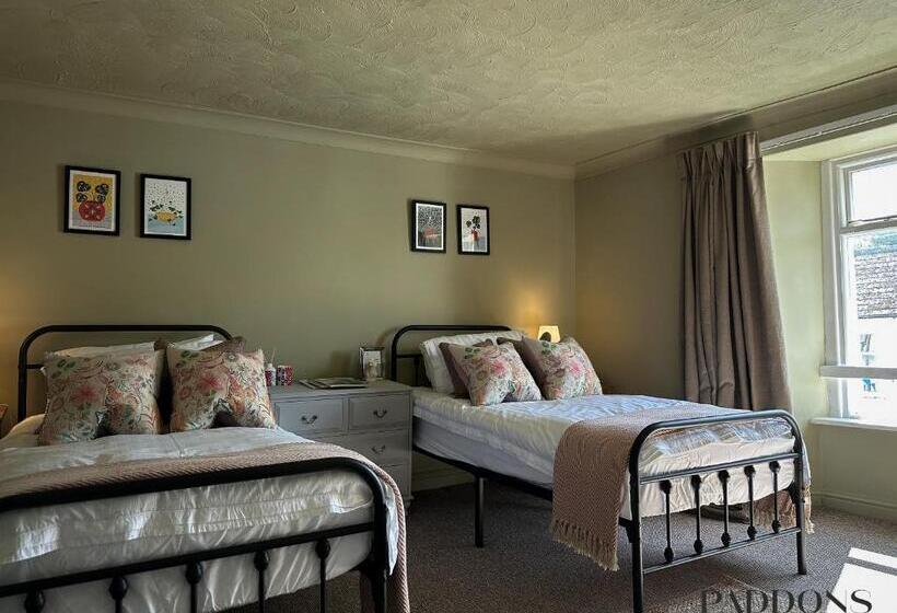 침실 3개 아파트, One Drake Road, Tavistock, Devon