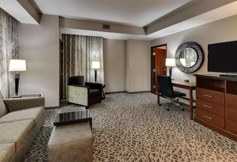 高级套房, Drury Plaza Hotel Milwaukee Downtown