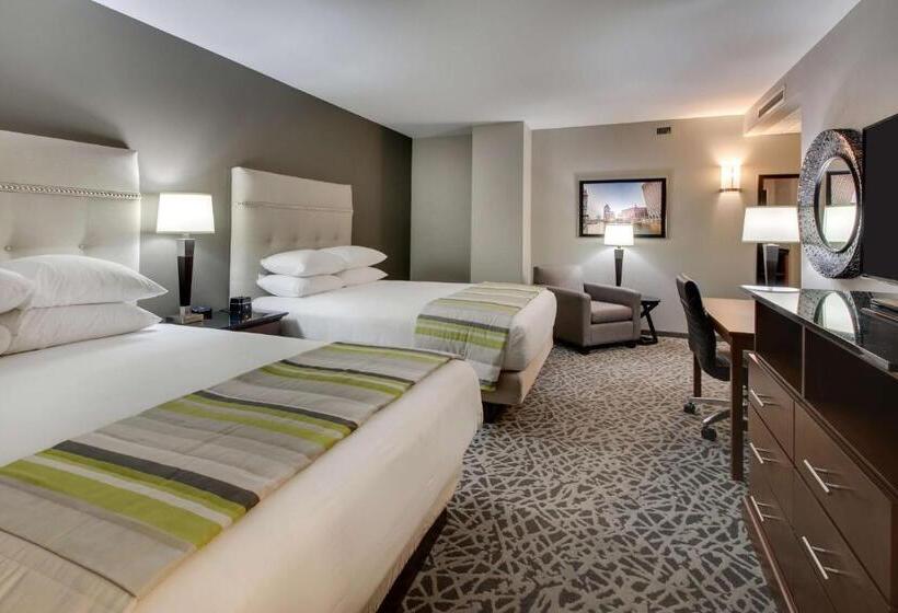 اتاق دلوکس مخصوص معلولین, Drury Plaza Hotel Milwaukee Downtown