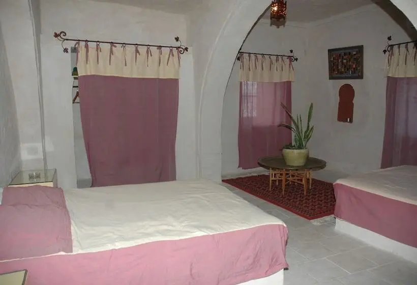 اتاق استاندارد, Arisha