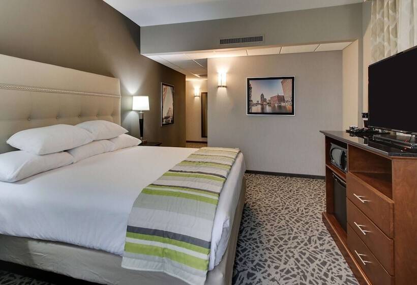 اتاق لوکس, Drury Plaza Hotel Milwaukee Downtown