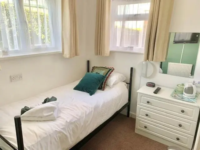 Standard Yhden Hengen Huone, Hambledon