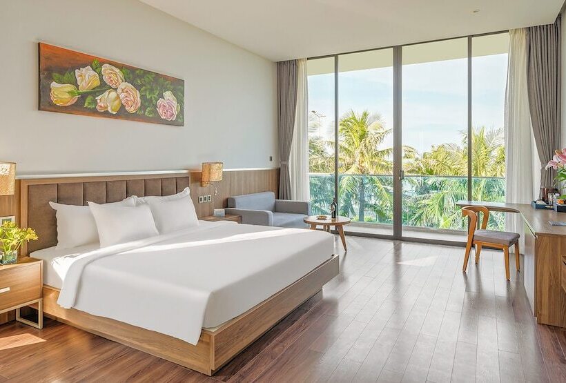 ویلای 4 خوابه, Rosa Alba Resort & Villas Tuy Hoa