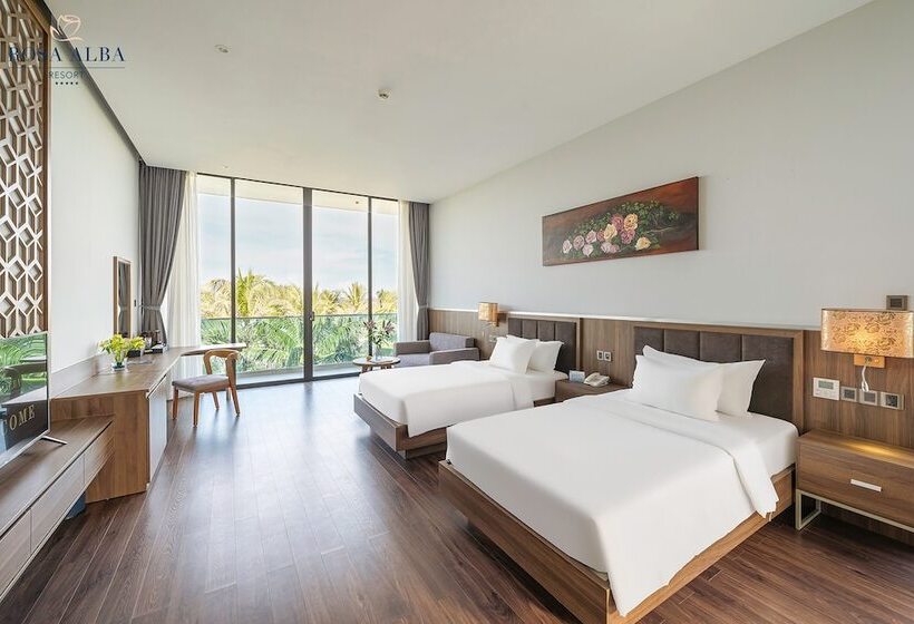 ویلای 4 خوابه, Rosa Alba Resort & Villas Tuy Hoa