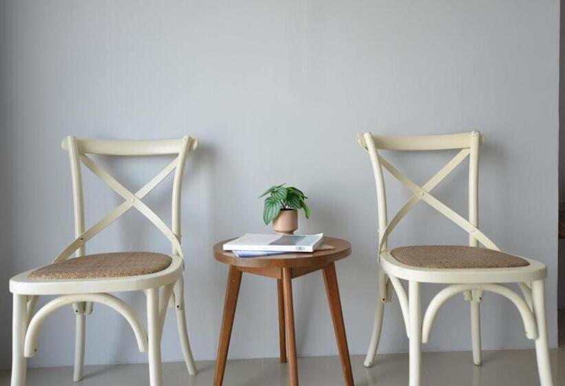 Номер Deluxe, Vst Residence  Sha Plus Certified