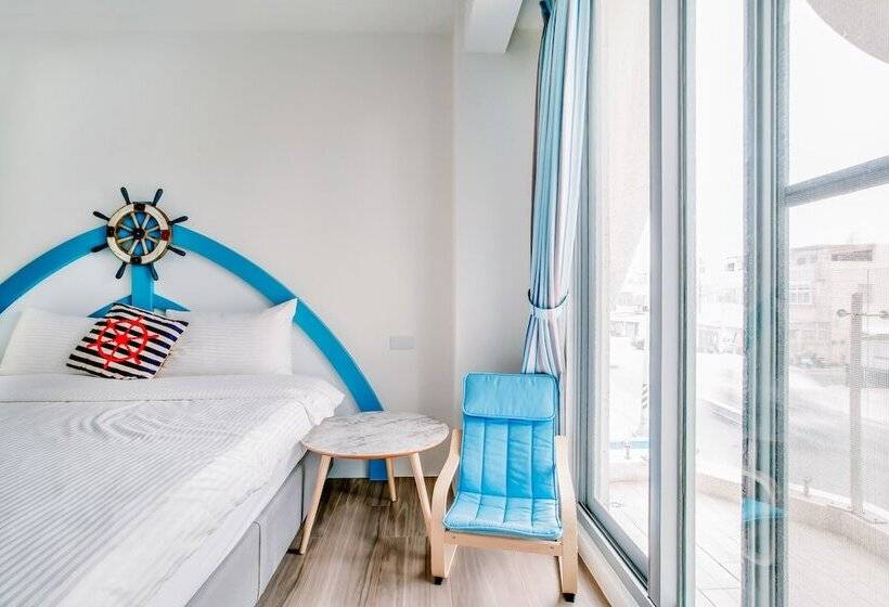 اتاق سوپریور سه تخته, Party Of The Ocean B&b