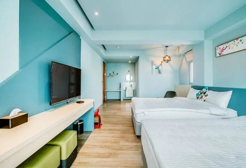 اتاق استاندارد چهار تخته با چشمانداز دریا, Party Of The Ocean B&b