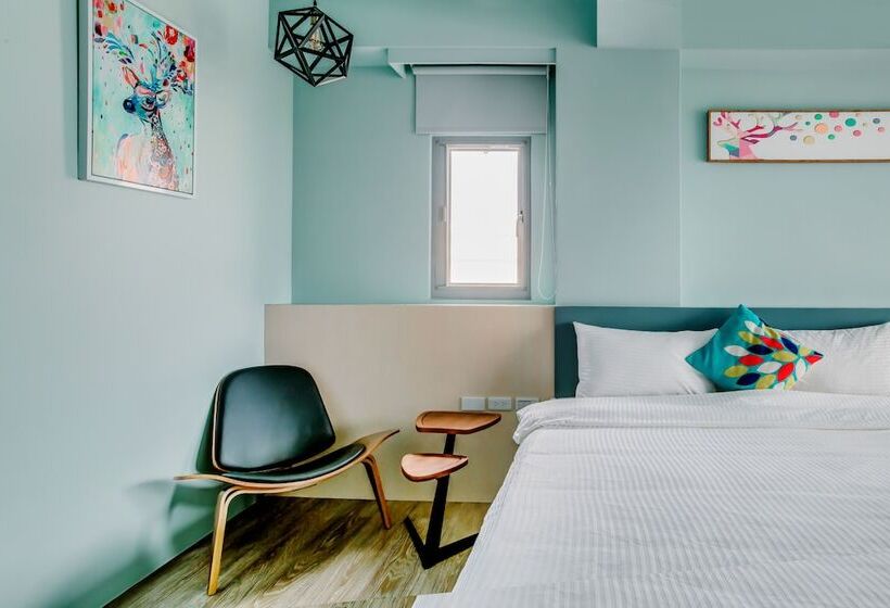 اتاق استاندارد چهار تخته با چشم‌انداز دریا, Party Of The Ocean B&b