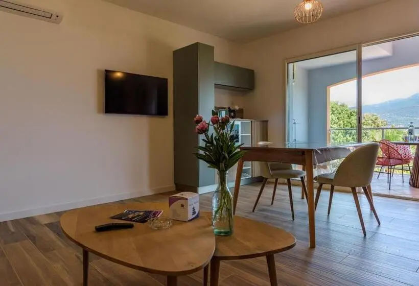 Deluxe-huoneisto 1 Makuuhuone, Résidence Ochji Di Mare