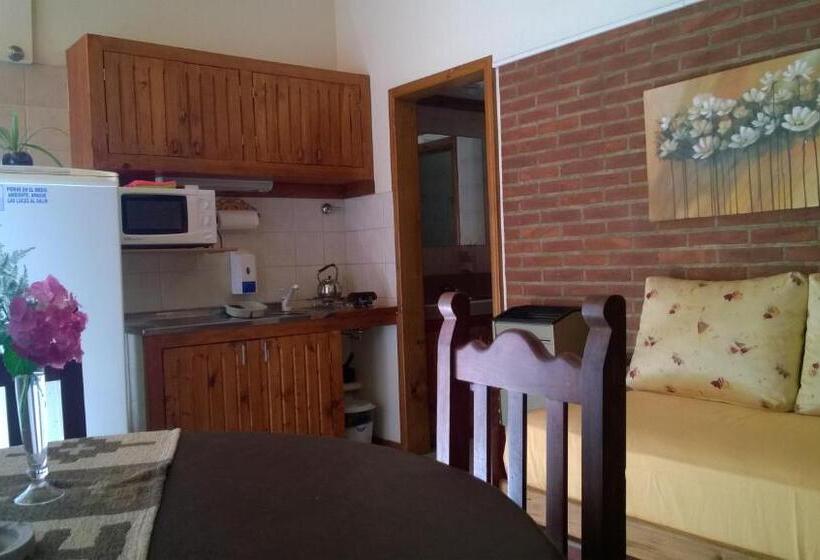 شقة غرفة واحدة, Casa Celeste