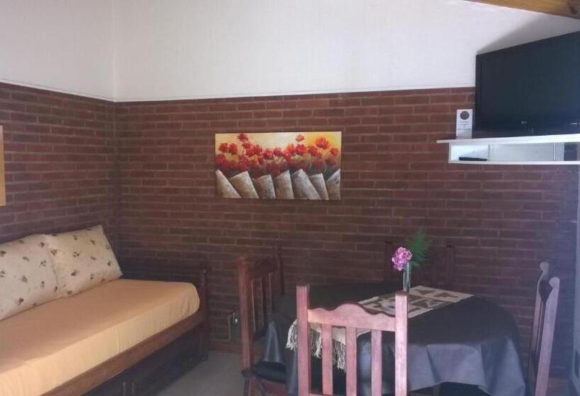 شقة غرفة واحدة, Casa Celeste