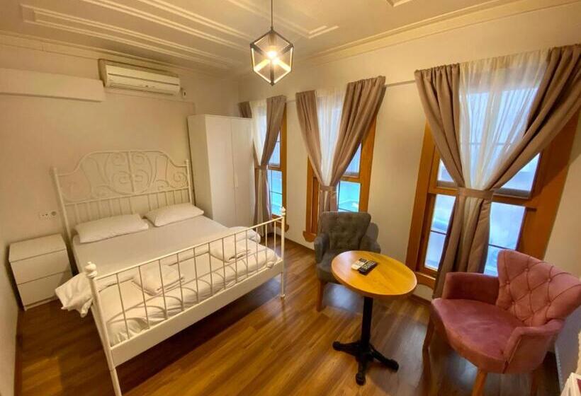 اتاق استاندارد, Konak Akaretler Suit