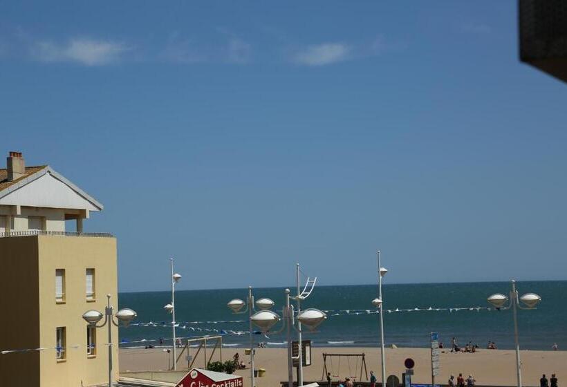 דירת חדר, Résidence Moderne