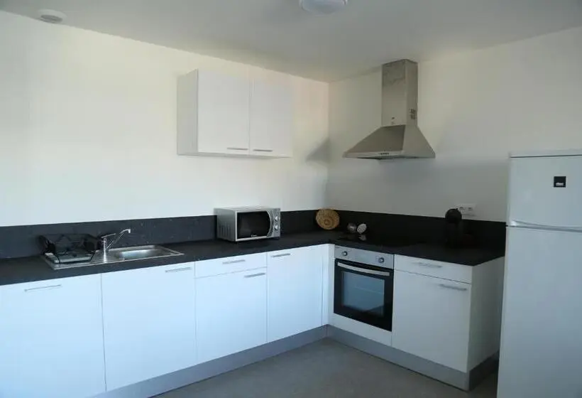 3 Bedroom Duplex Apartment, Résidence Moderne