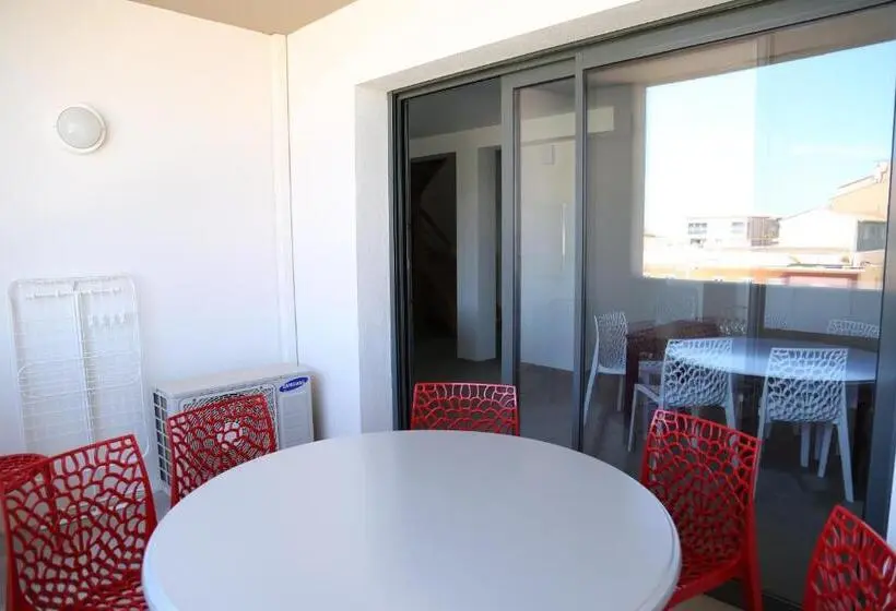 3 Bedroom Duplex Apartment, Résidence Moderne