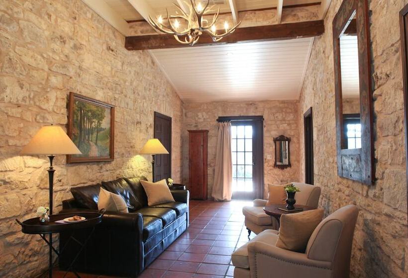 标准间, Hoffman Haus