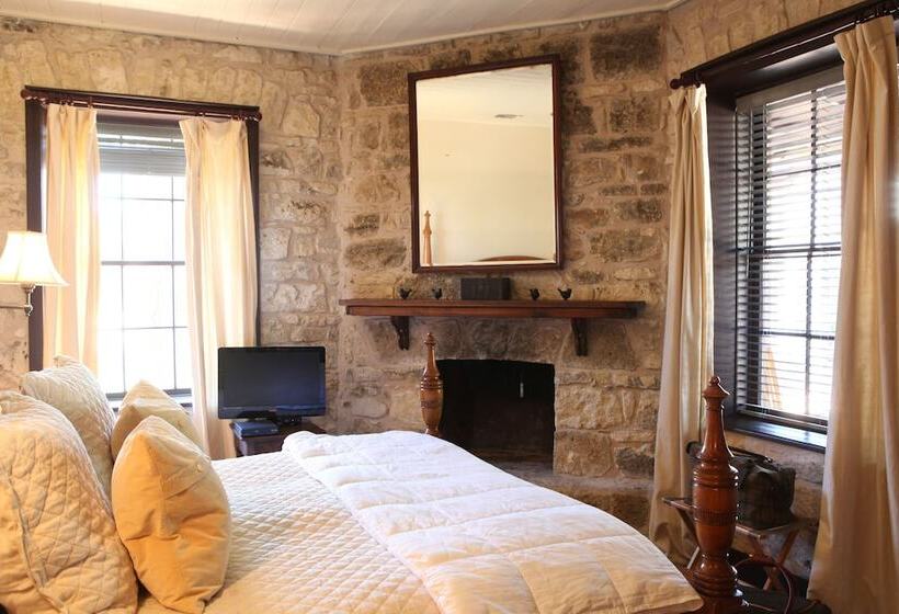 标准间, Hoffman Haus