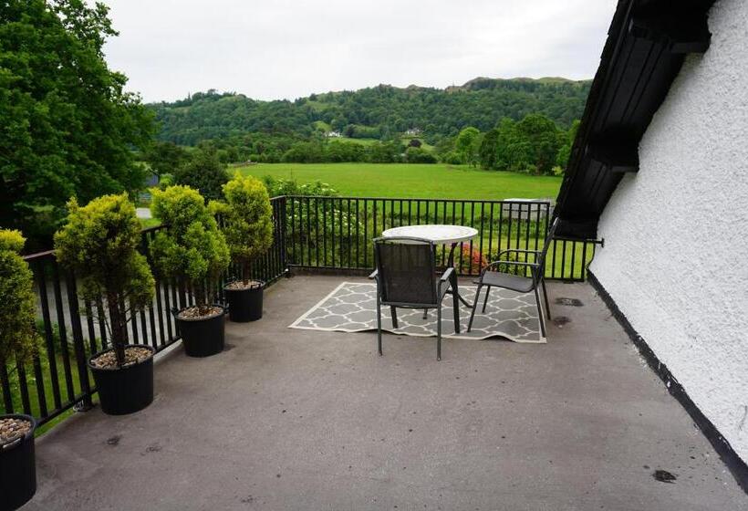 Apartamento 1 Dormitorio Vista Lago, Lake View Country House