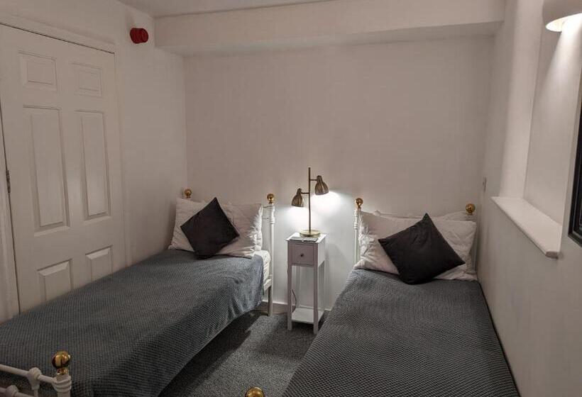 Apartament 2 Dormitoris, Lake View Country House