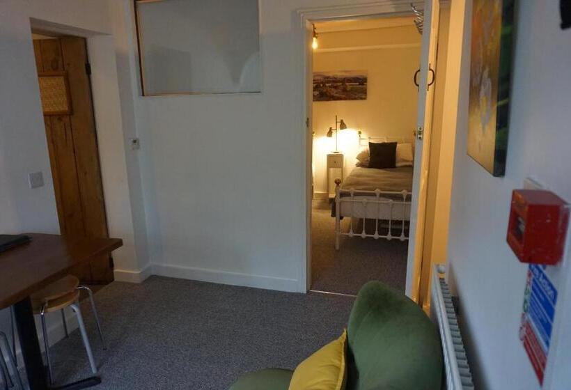 Apartament 2 Dormitoris, Lake View Country House