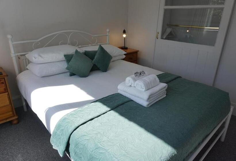 Suite Vista Jardí, Lake View Country House