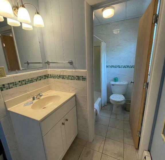 اتاق استاندارد با تخت بزرگ, Beau Rivage Motel