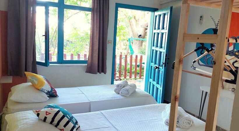 اتاق استاندارد, Mavi Pansiyon