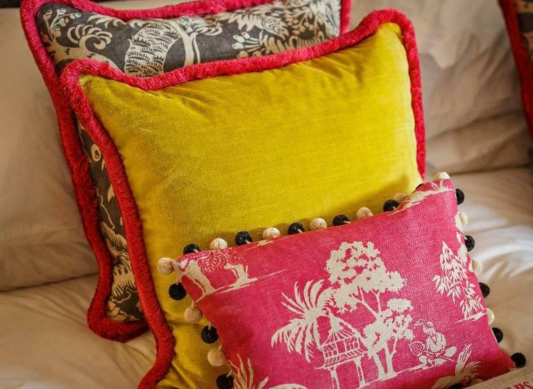 豪华房间, The Dial House